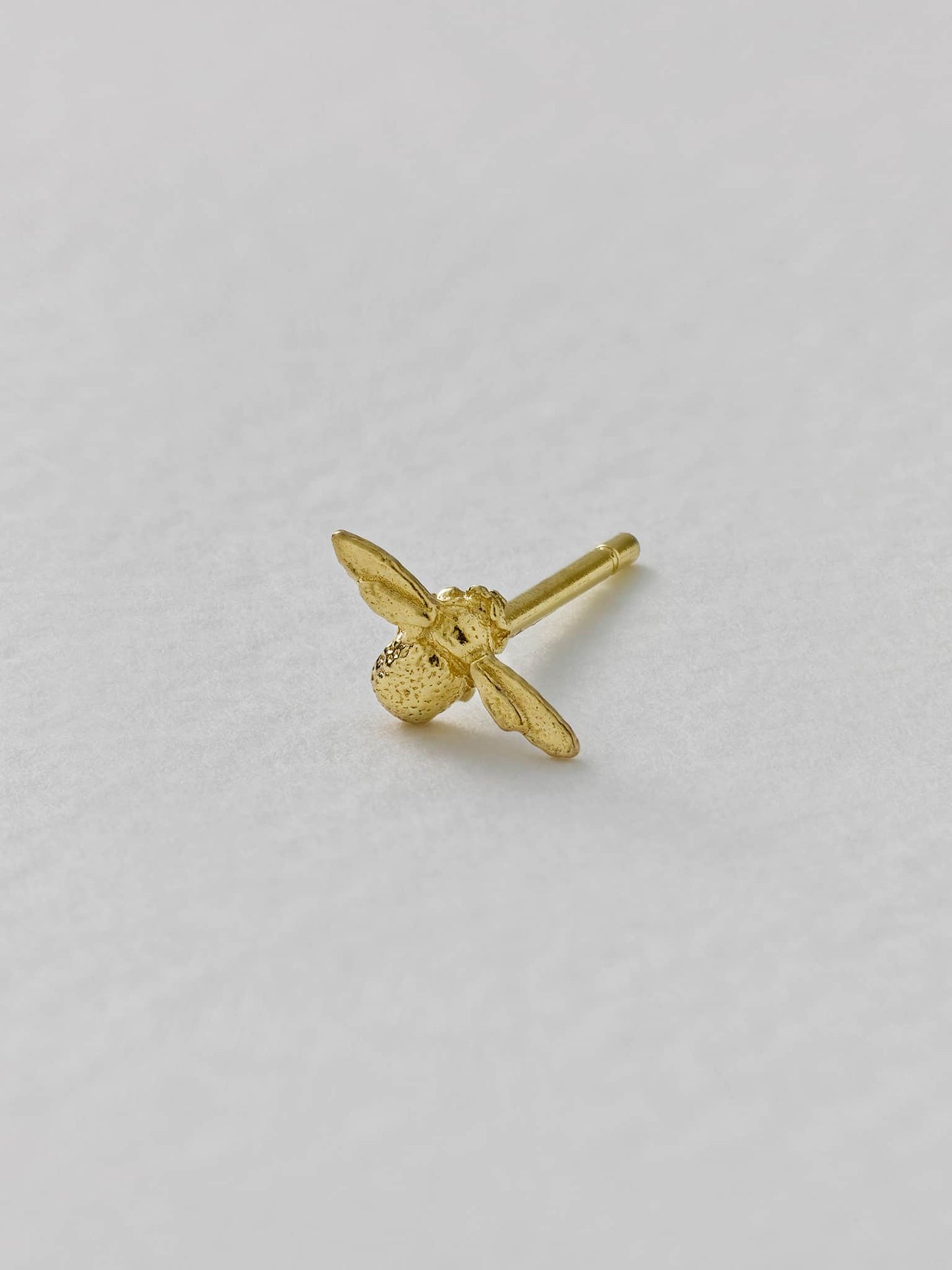 Alex Monroe Solid 18 carat Yellow Solid Gold Itsy Bitsy Bee Single Stud Earring