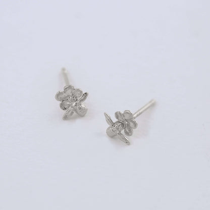 Alex Monroe Silver Forget Me Not Stud Earrings with Itsy Bitsy Bee