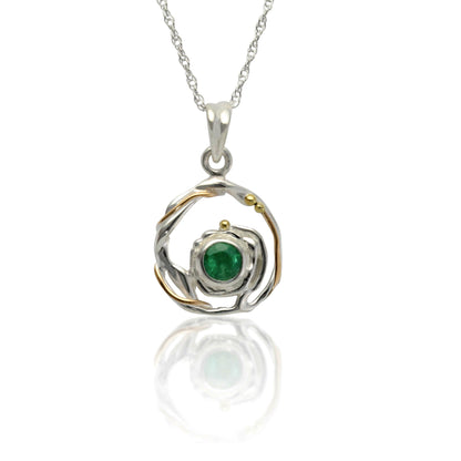 Sterling Silver Set With Cut Round Green emerald with Gold & Brass detail on a 18inch Silver Town
